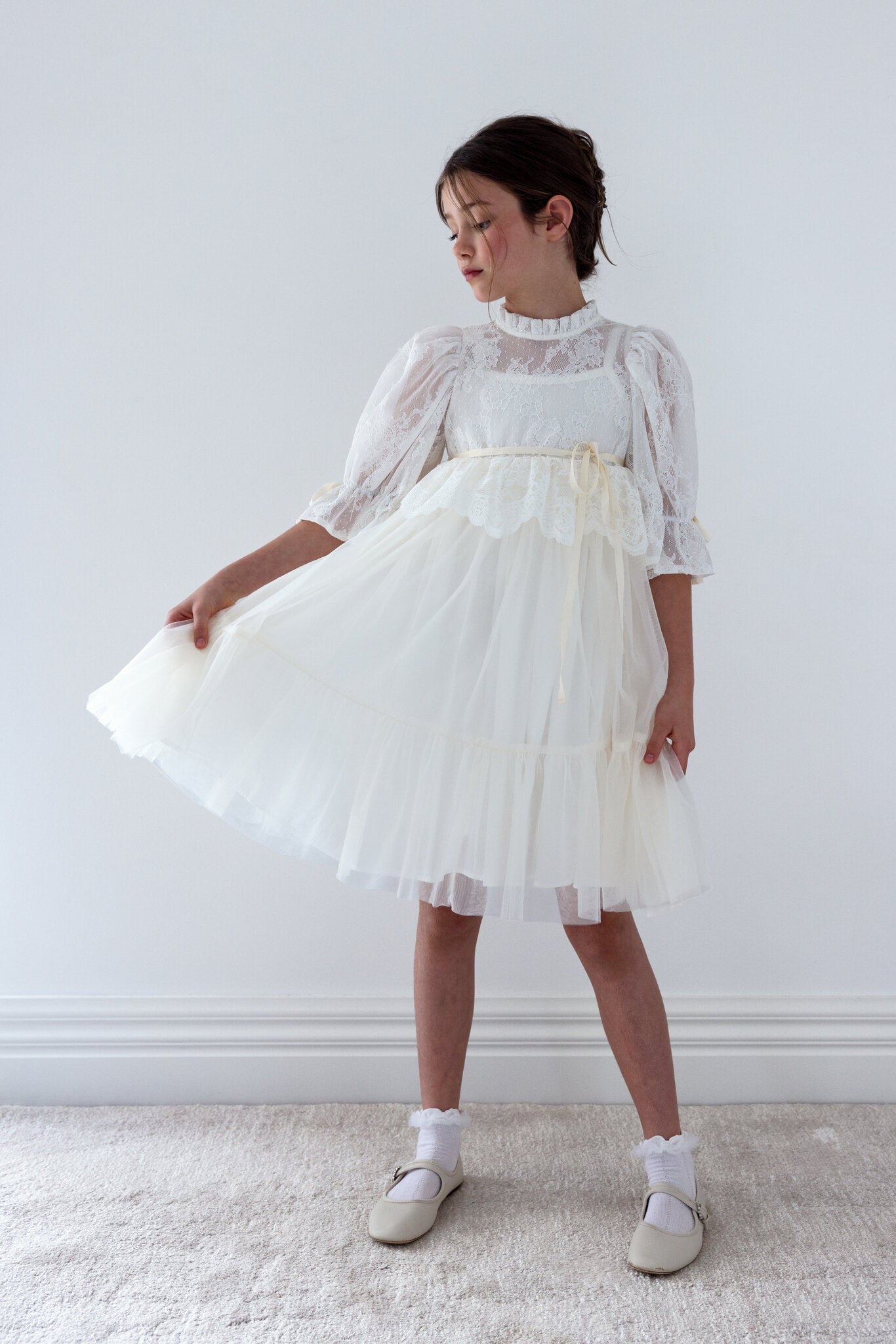 Petite Amalie Cream/White Lace Peplum Tulle Dress – Young Timers