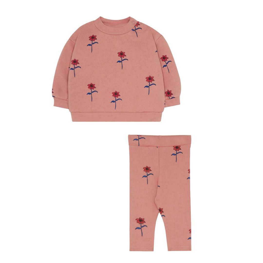 The Campamento Pink Flowers Set