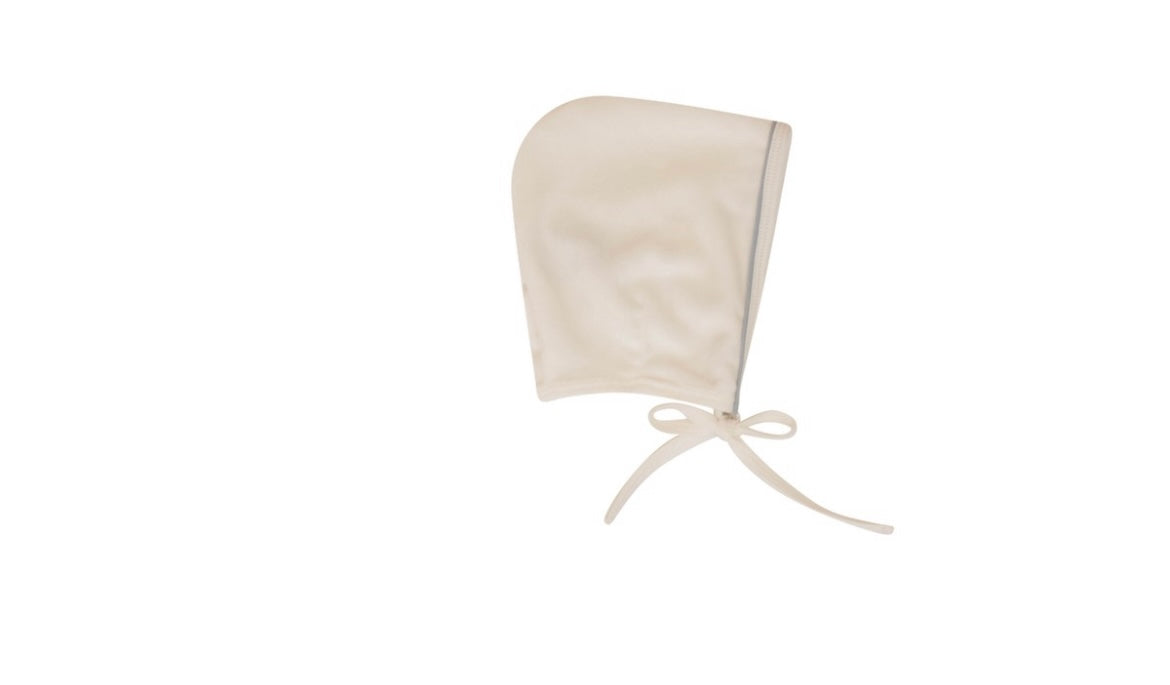 Kipp Blue Piped Footie & Bonnet Set